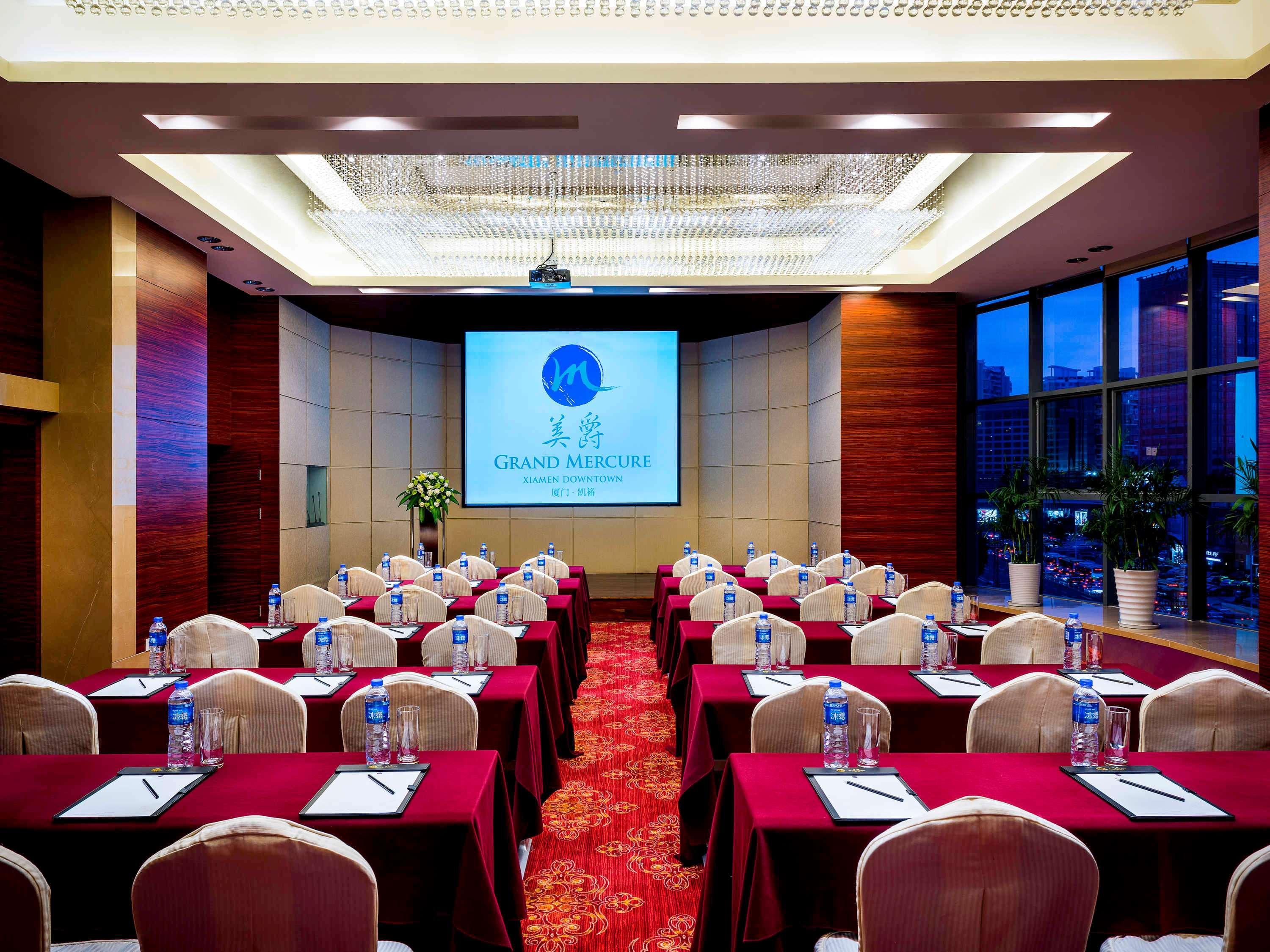 Grand Mercure Xiamen Downtown-Free Welcome Fruit & Metro Station Buitenkant foto